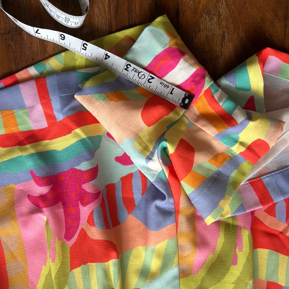 Crosby By Millie Burch High Waisted Shorts Women’s Size Small Multicolored - Picture 9 of 9